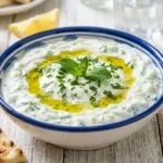 Recette Authentique de Sauce Concombre Yaourt Grecque : Le Tzatziki